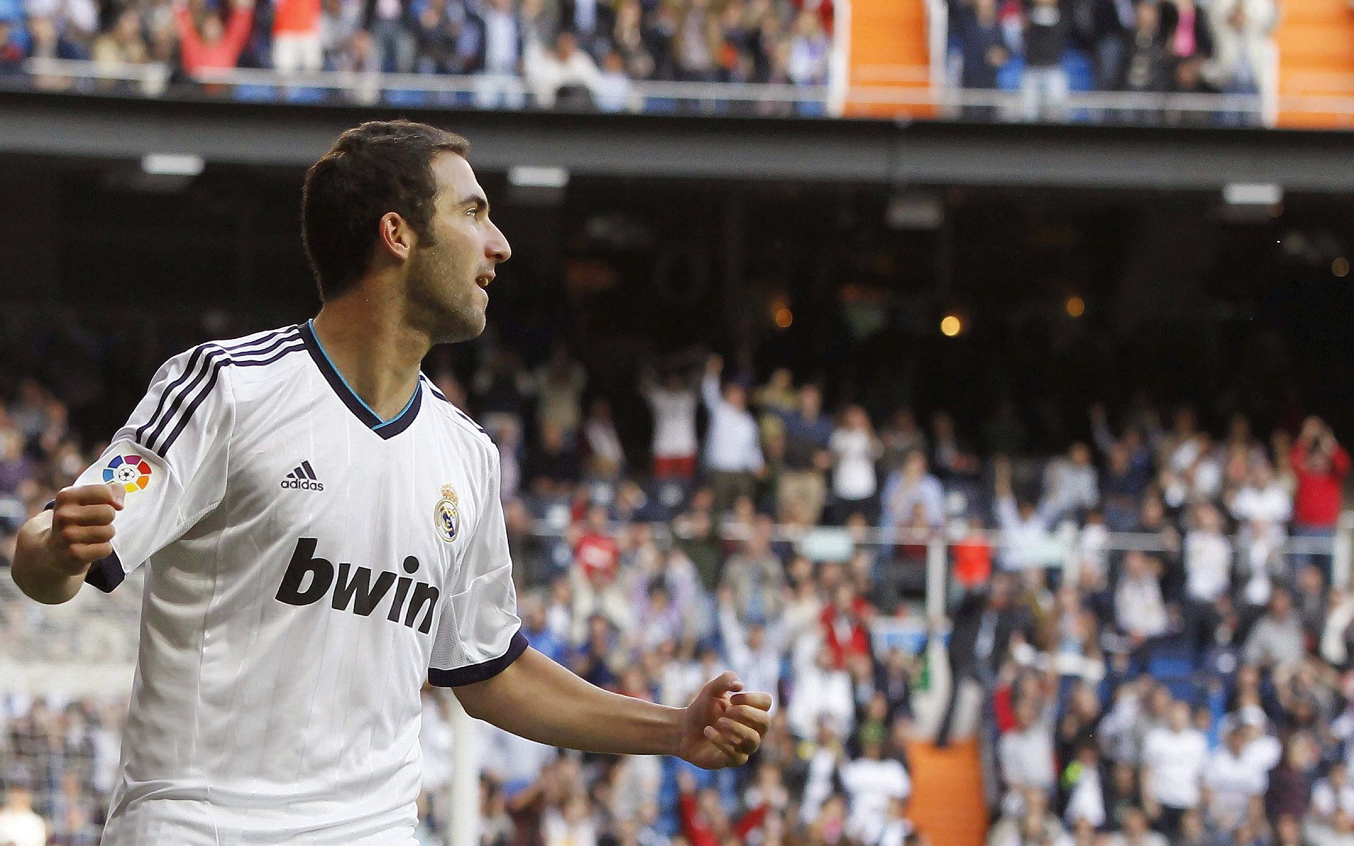 开云下载-从南美到欧洲,淘汰的艺术—当中国制造淘汰巴拉圭,阿尔瓦雷斯在欧冠赛场接管比赛